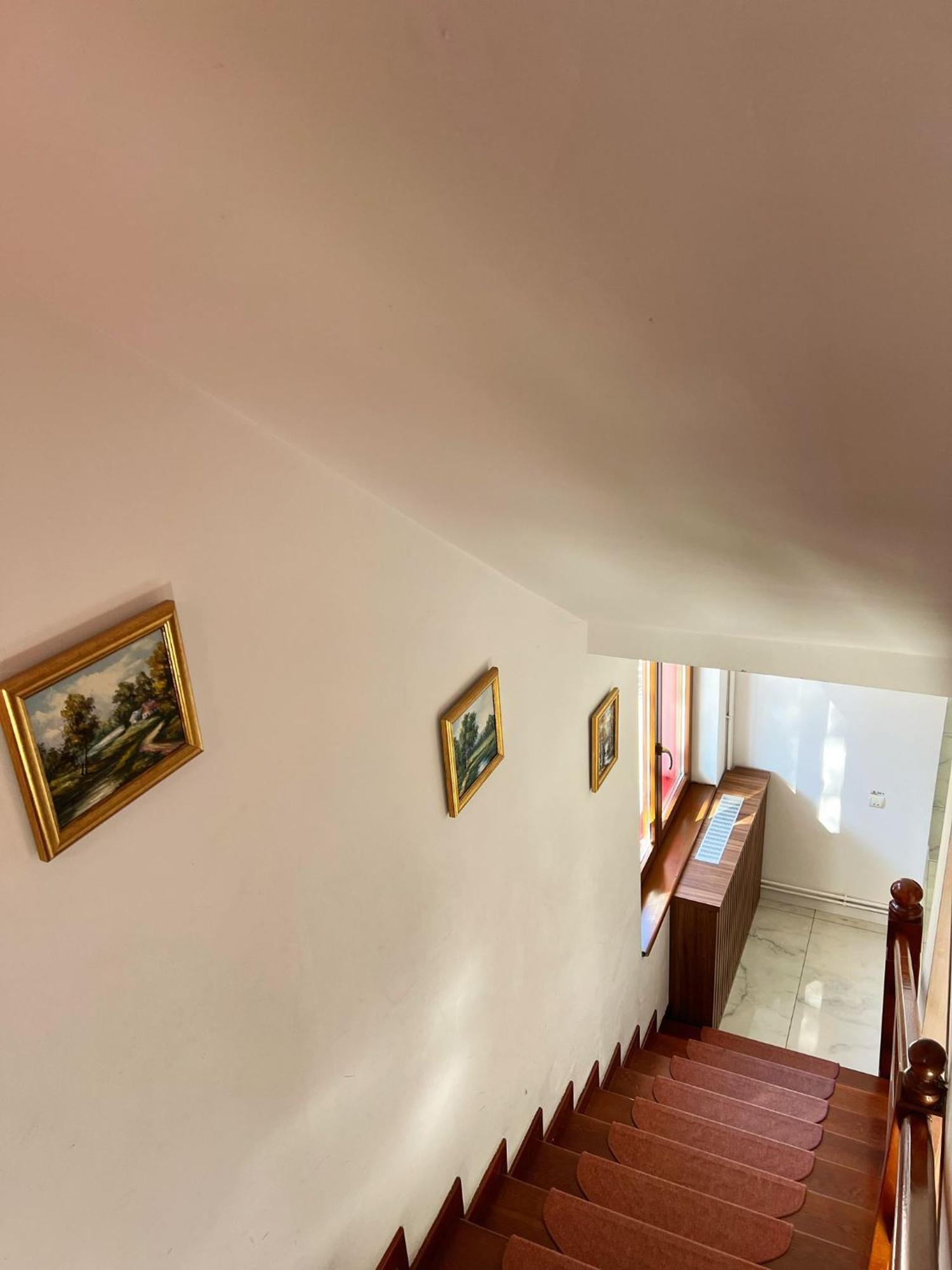 Hotel Galma Moroeni Zewnętrze zdjęcie