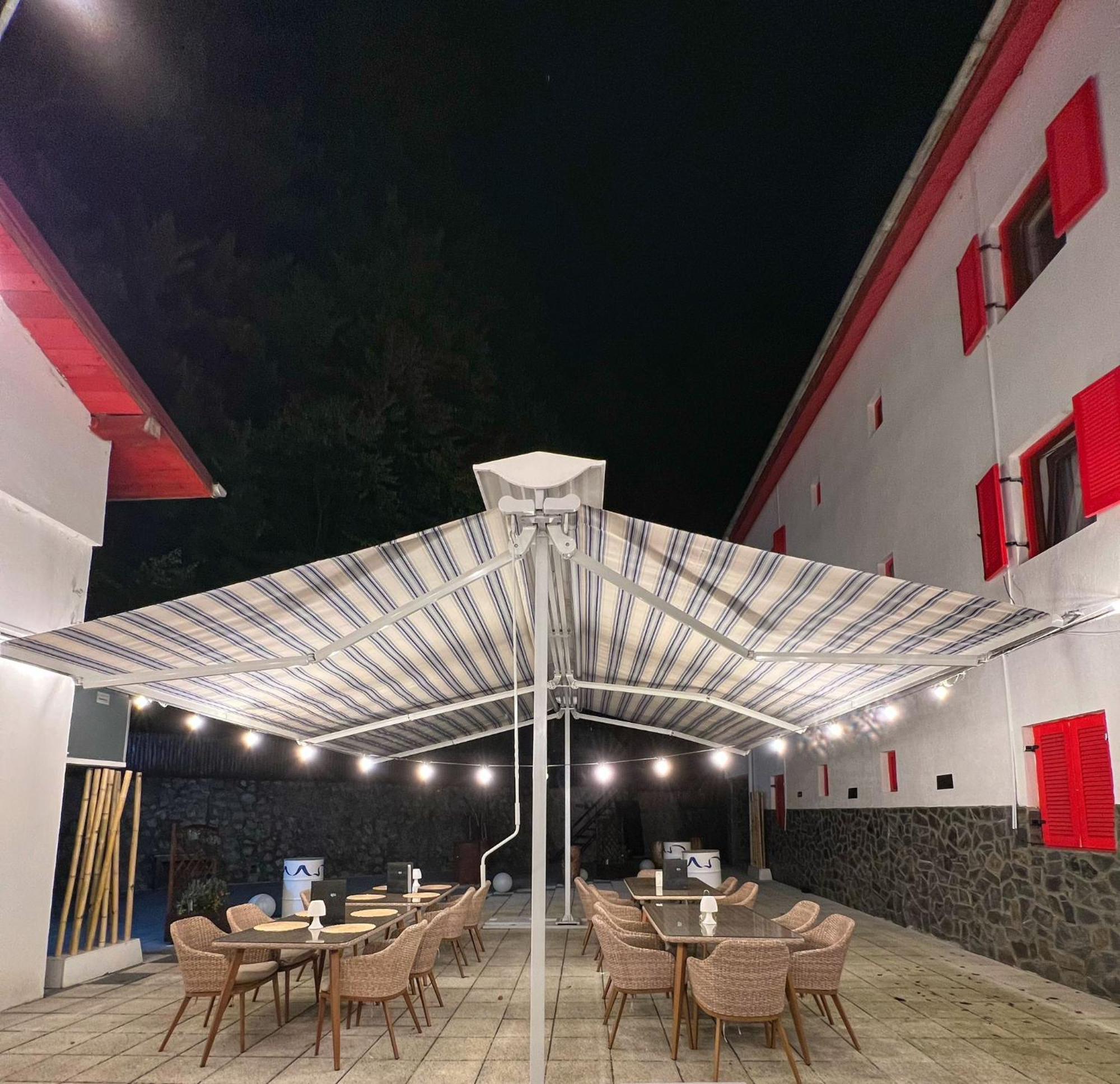 Hotel Galma Moroeni Zewnętrze zdjęcie