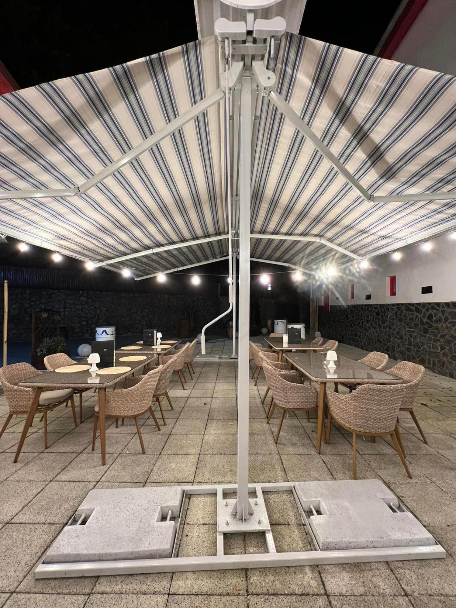 Hotel Galma Moroeni Zewnętrze zdjęcie