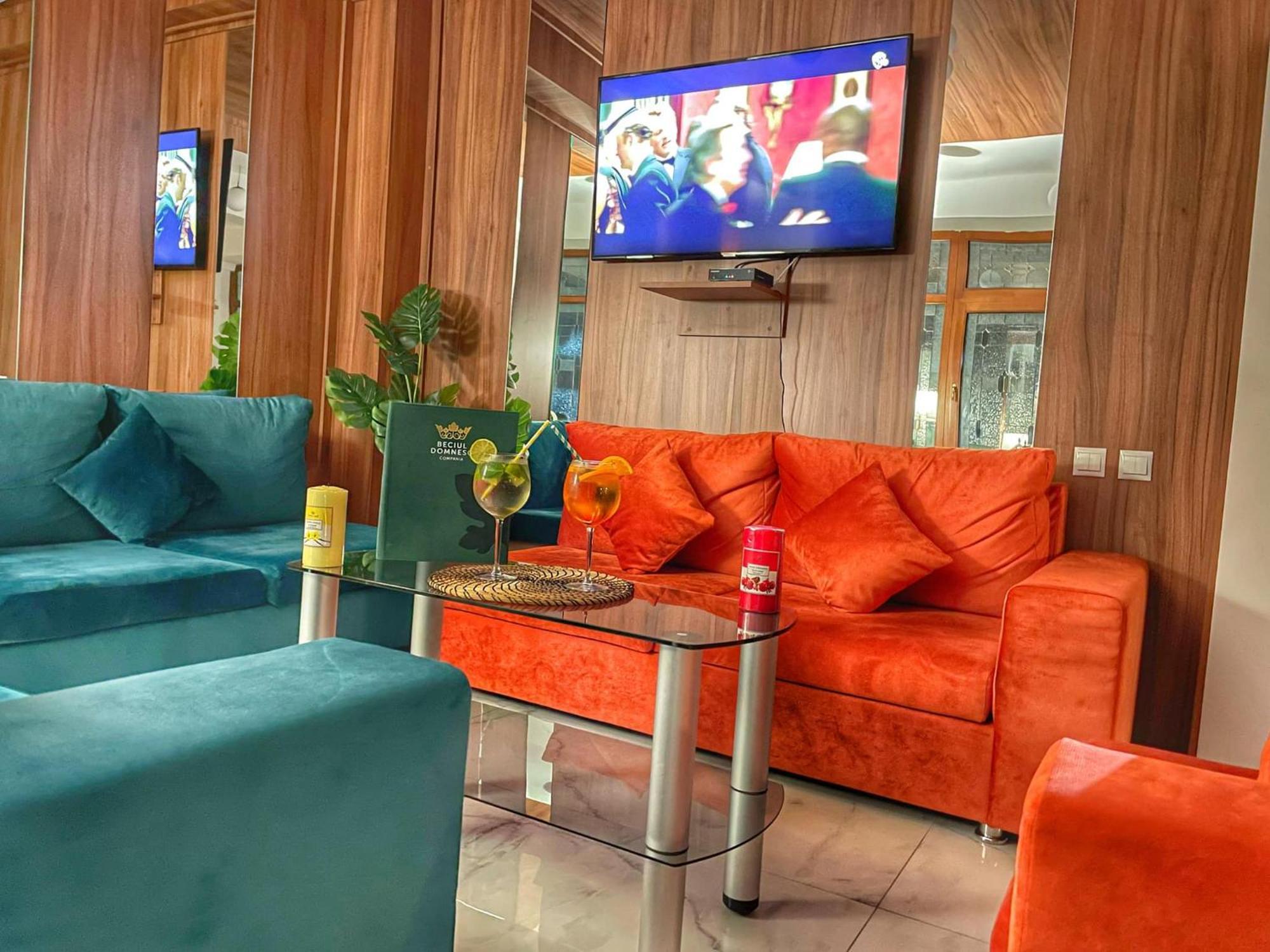 Hotel Galma Moroeni Zewnętrze zdjęcie